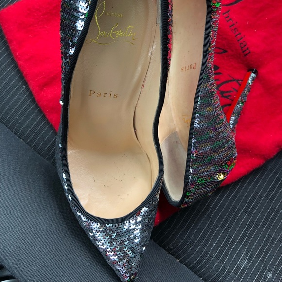 I wore them twice and never wore them again. - Picture 3 of 3